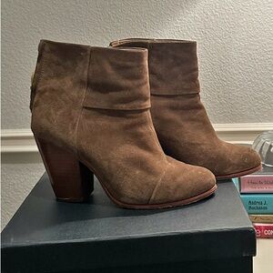 Rag & Bone Mineral Suede Newbury Ankle Booties; Size 38.5
